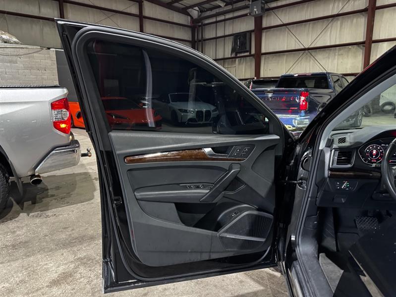 Audi Q5 2.0T Premium Plus quattro 2019