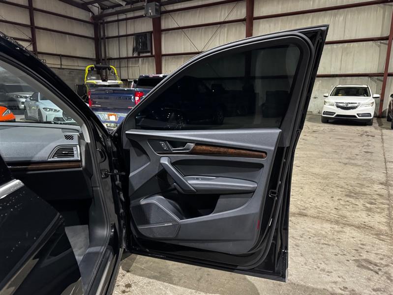 Audi Q5 2.0T Premium Plus quattro 2019