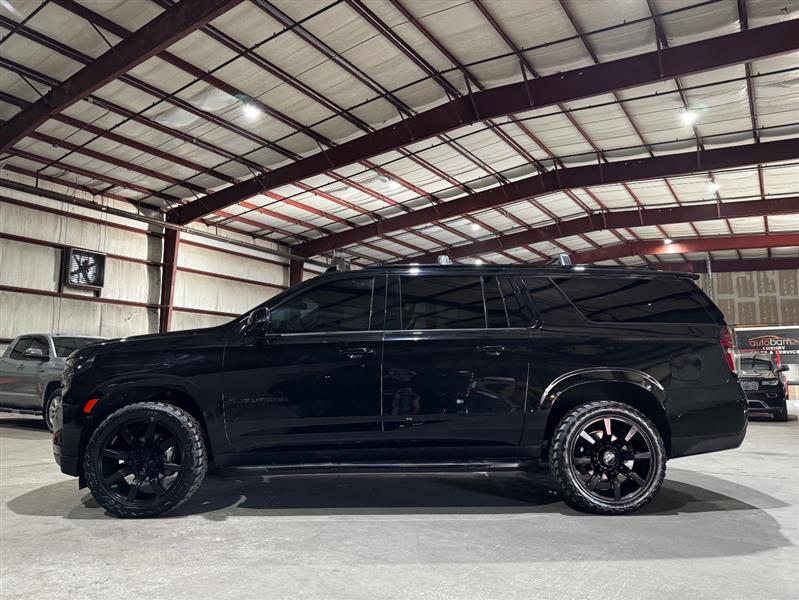 Chevrolet Suburban RST 2022