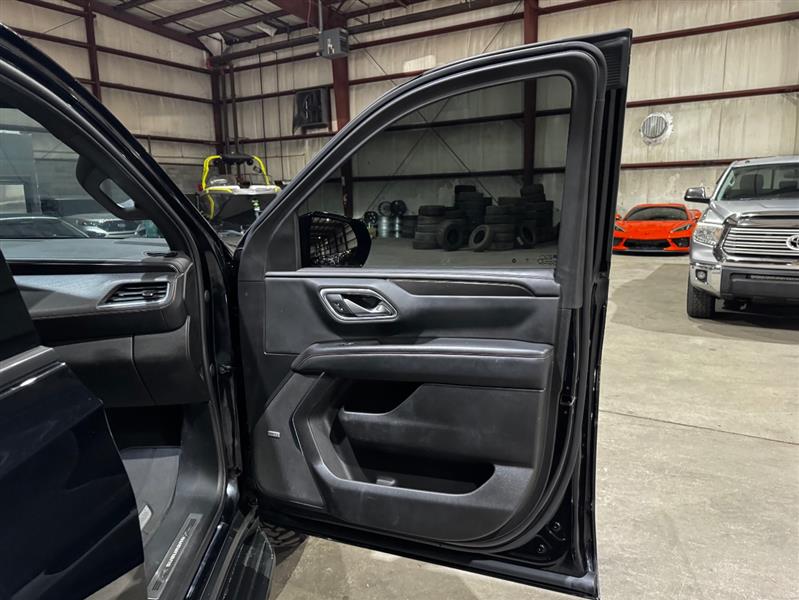 Chevrolet Suburban RST 2022