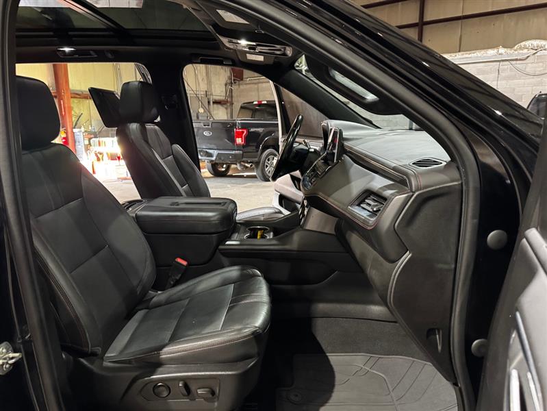 Chevrolet Suburban RST 2022