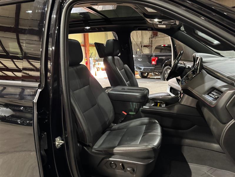 Chevrolet Suburban RST 2022