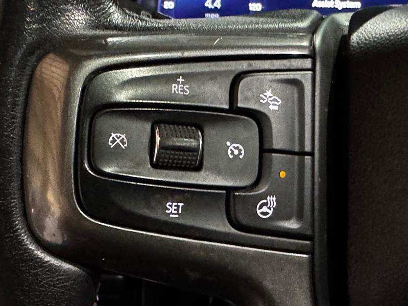 Chevrolet Suburban RST 2022