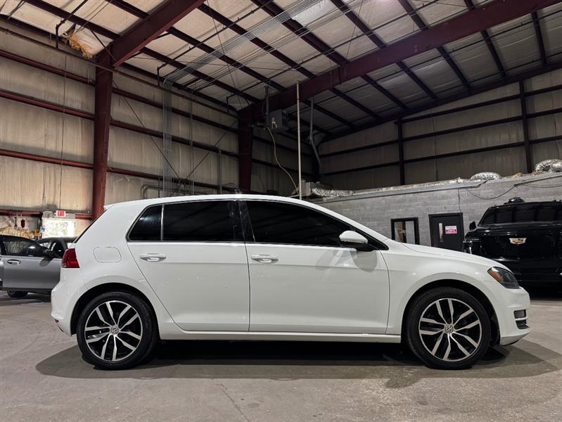 Volkswagen Golf TSI SE 6A 2016