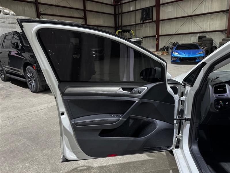 Volkswagen Golf TSI SE 6A 2016