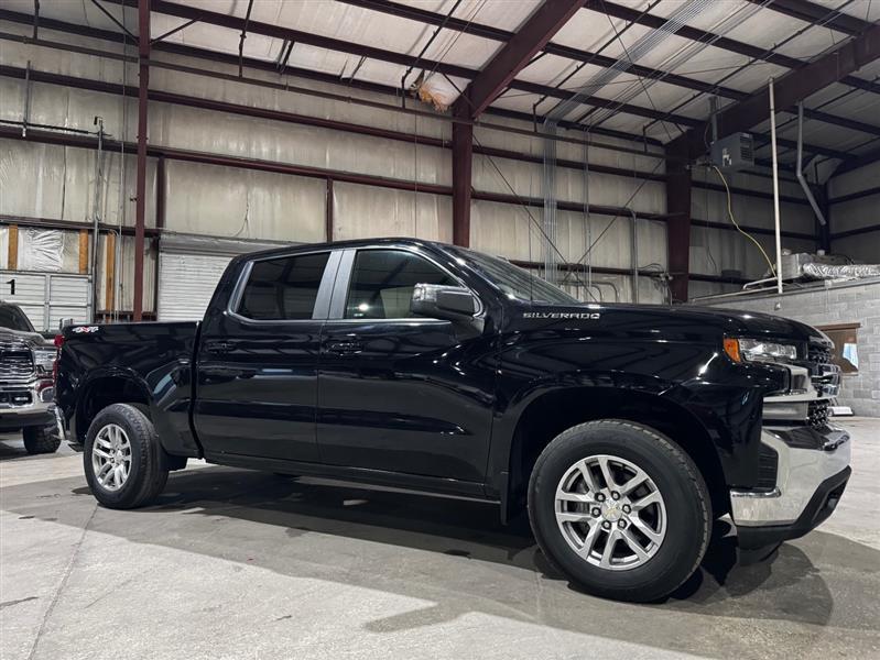 Chevrolet Silverado 1500 LT Crew Cab 4WD 2021
