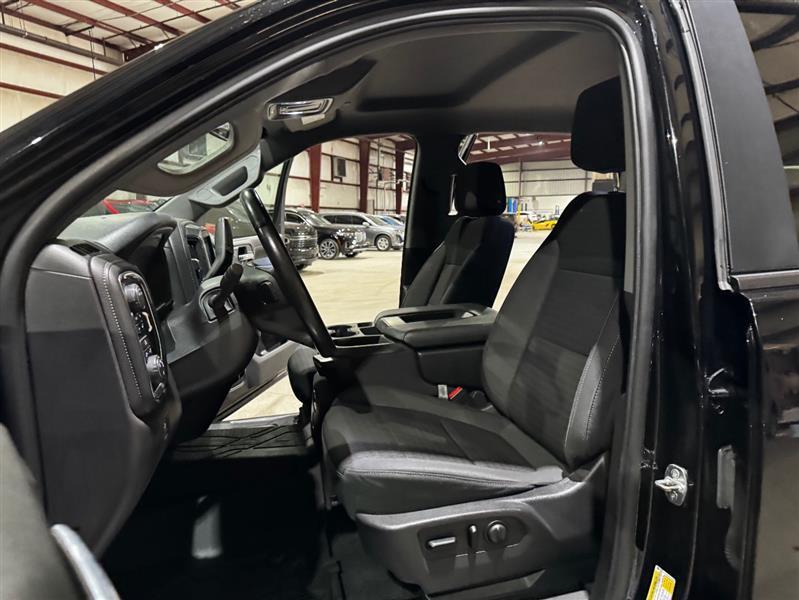 Chevrolet Silverado 1500 LT Crew Cab 4WD 2021