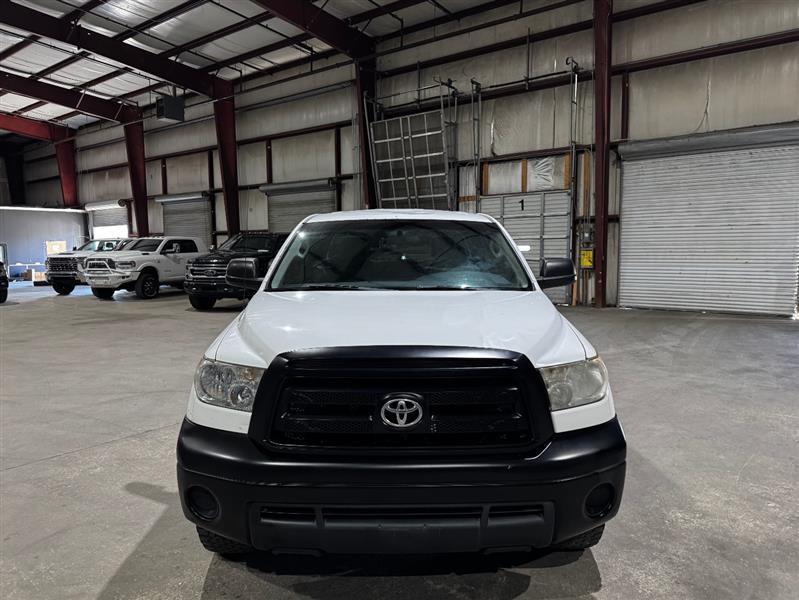 Toyota Tundra Tundra-Grade Double Cab 4.0L 2WD 2013