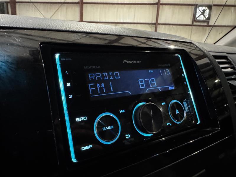 Toyota Tundra Tundra-Grade Double Cab 4.0L 2WD 2013