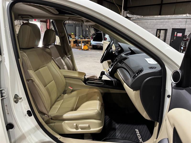 Acura RDX 6-Spd AT 2016