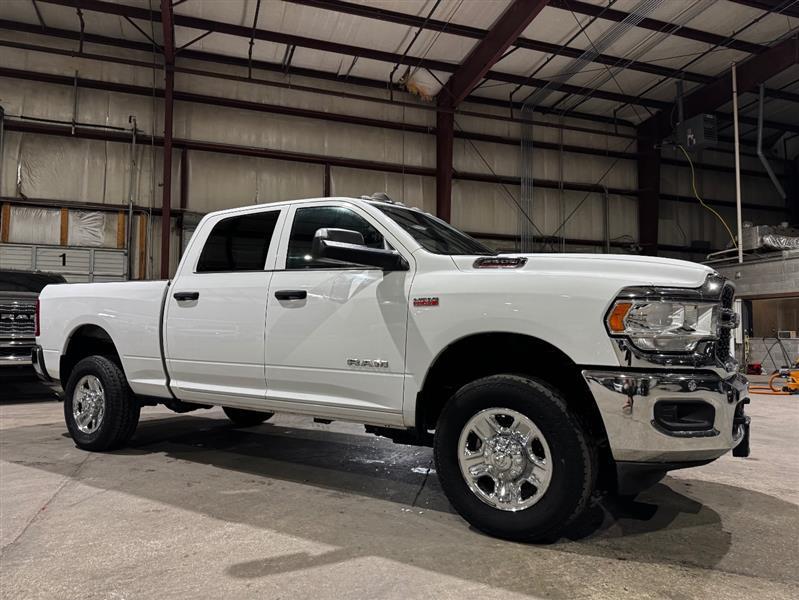 RAM 2500 Tradesman Crew Cab SWB 4WD 2022