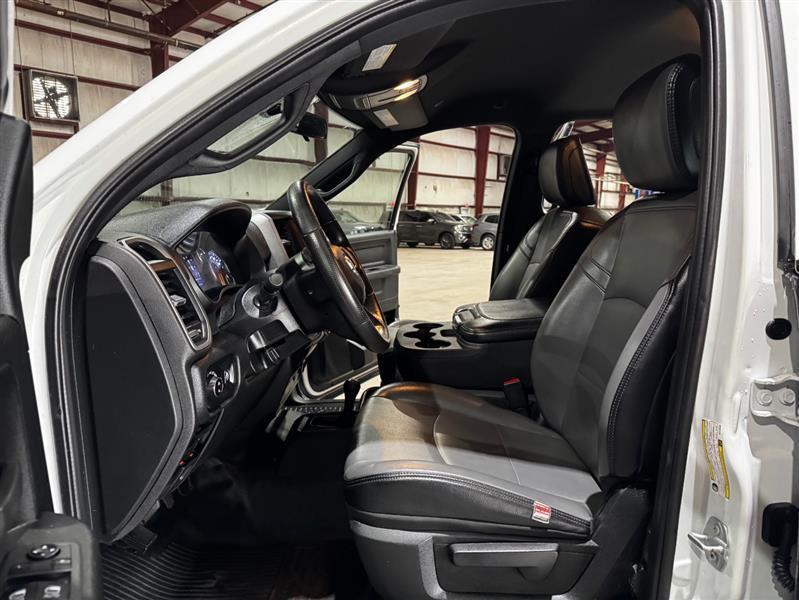 RAM 2500 Tradesman Crew Cab SWB 4WD 2022