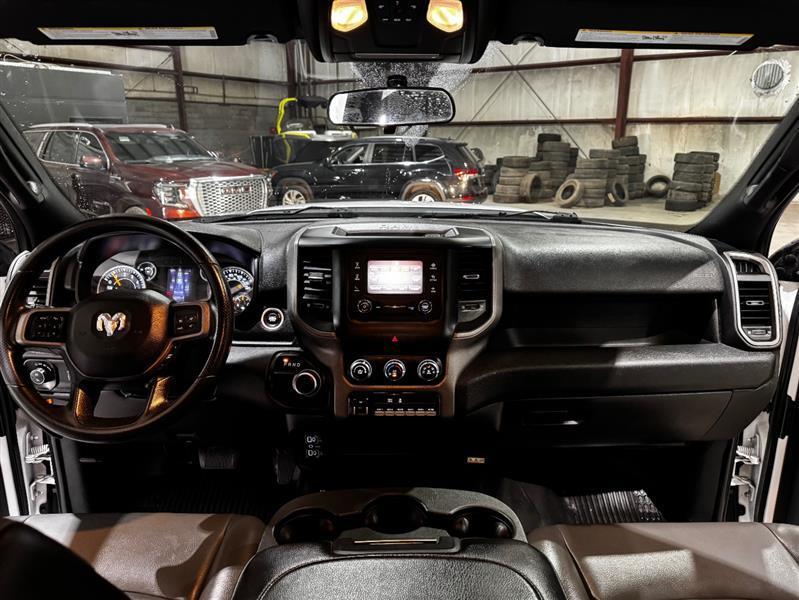 RAM 2500 Tradesman Crew Cab SWB 4WD 2022