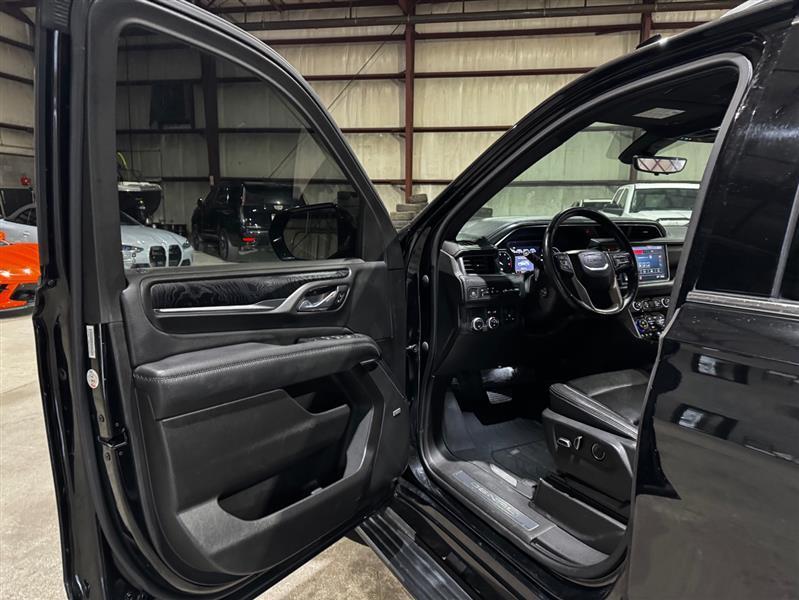 GMC Yukon Denali 2WD 2021