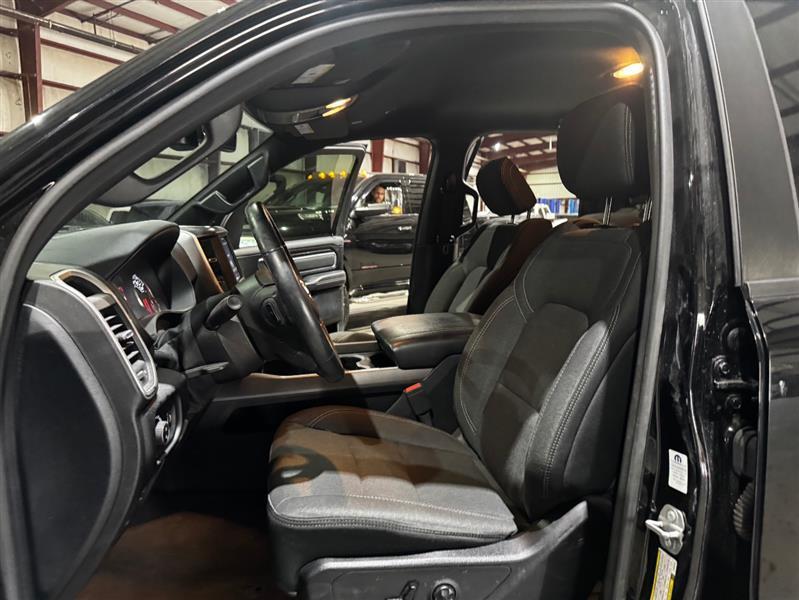 RAM 1500 Big Horn Quad Cab 2WD 2020