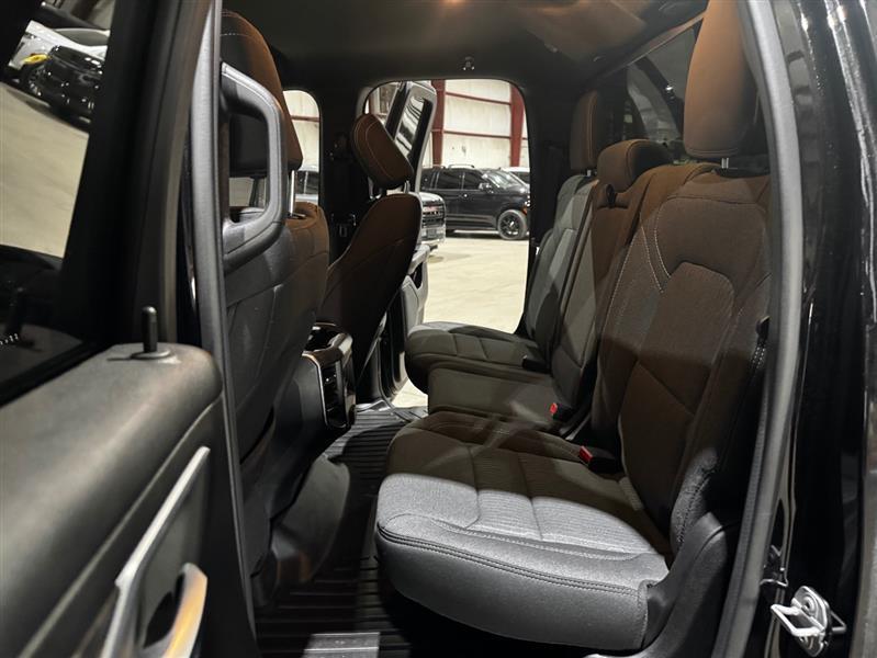 RAM 1500 Big Horn Quad Cab 2WD 2020