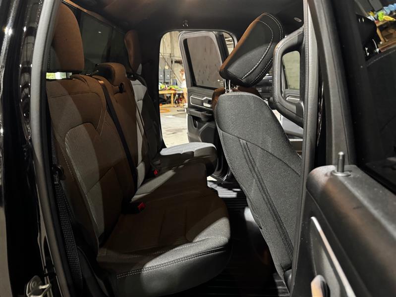 RAM 1500 Big Horn Quad Cab 2WD 2020