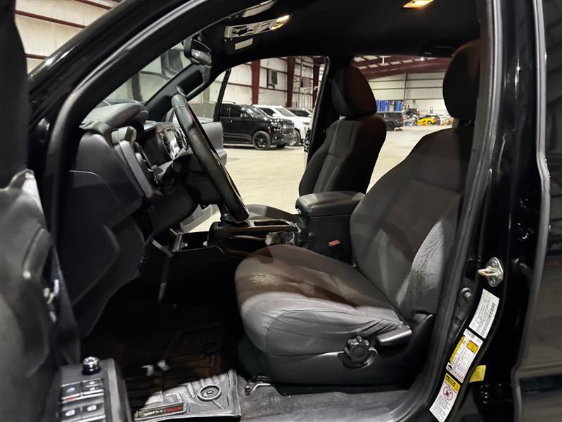 Toyota Tacoma SR5 Double Cab Long Bed V6 6AT 4WD 2016