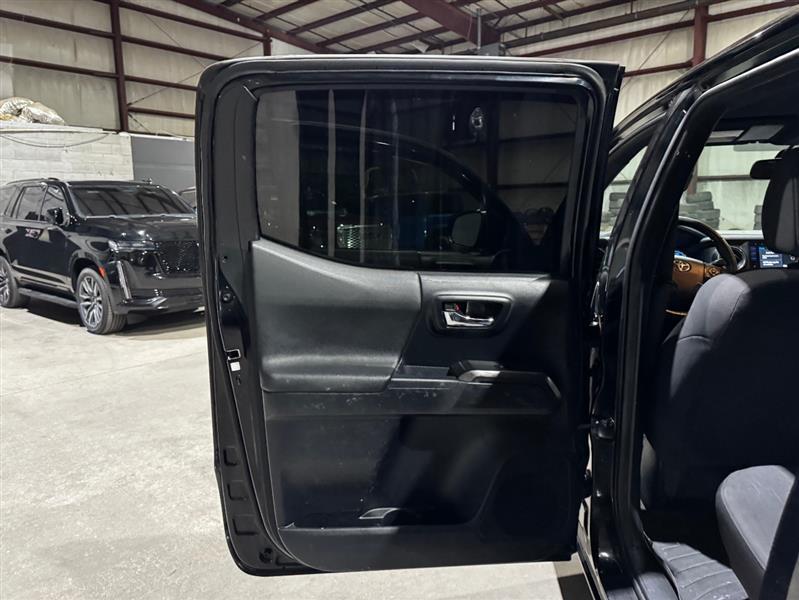 Toyota Tacoma SR5 Double Cab Long Bed V6 6AT 4WD 2016