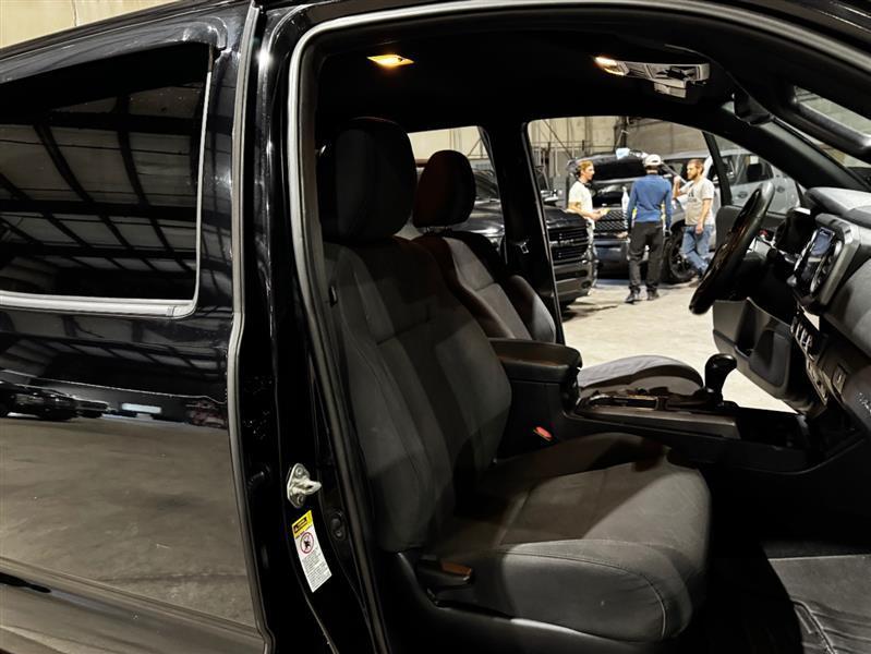 Toyota Tacoma SR5 Double Cab Long Bed V6 6AT 4WD 2016