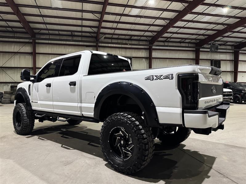 Ford F-250 SD XLT Crew Cab 4WD 2018