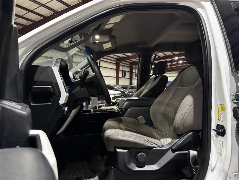 Ford F-250 SD XLT Crew Cab 4WD 2018