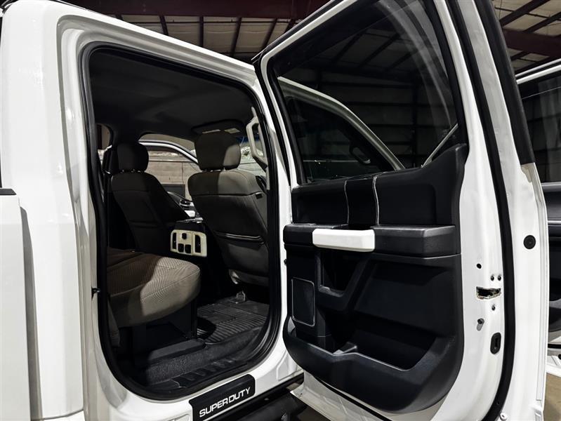 Ford F-250 SD XLT Crew Cab 4WD 2018