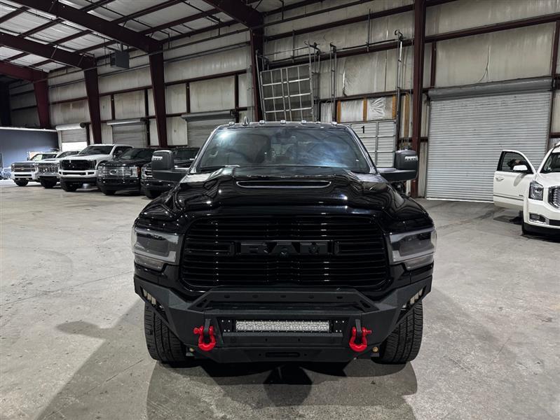 RAM 3500 Laramie Crew Cab LWB 4WD 2024