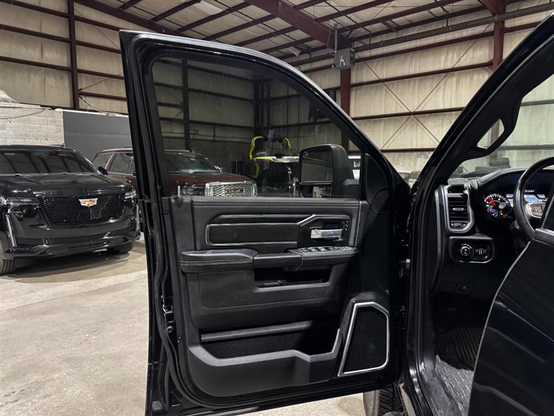 RAM 3500 Laramie Crew Cab LWB 4WD 2024