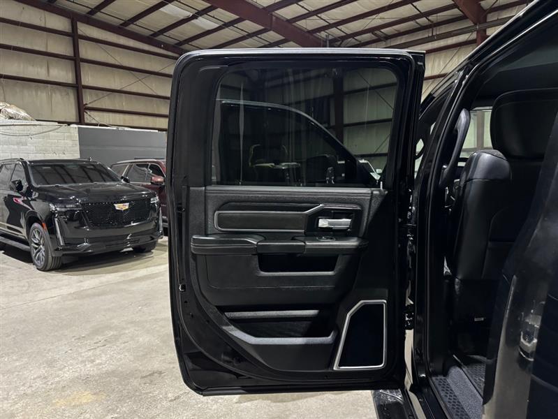 RAM 3500 Laramie Crew Cab LWB 4WD 2024