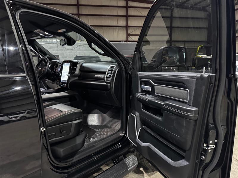 RAM 3500 Laramie Crew Cab LWB 4WD 2024