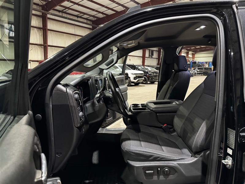 Chevrolet Silverado 1500 RST Double Cab 2WD 2019