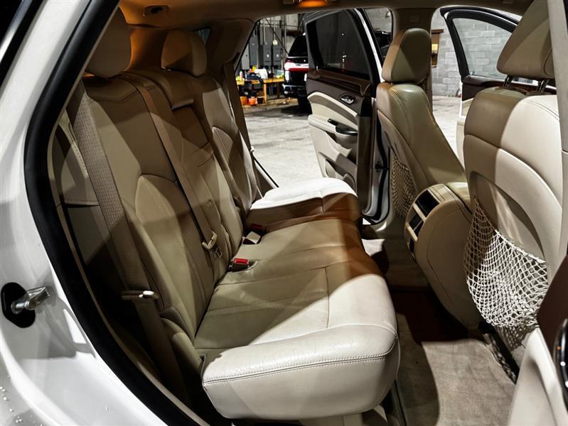 Cadillac SRX Performance 2012