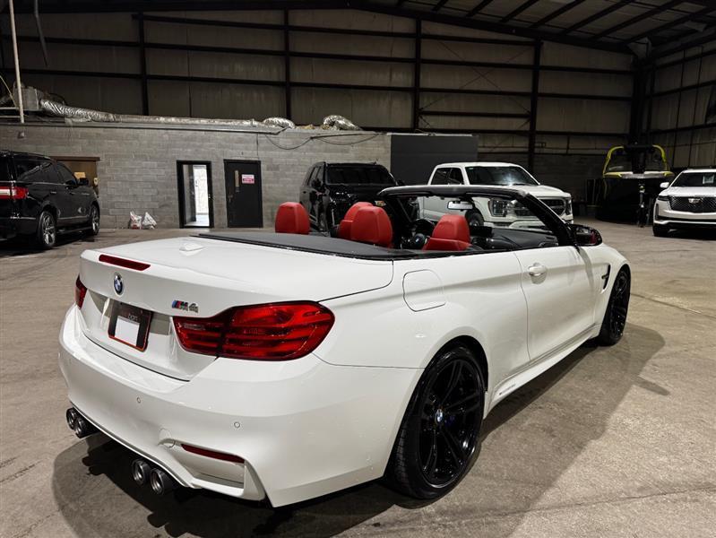 BMW M4 Convertible 2017