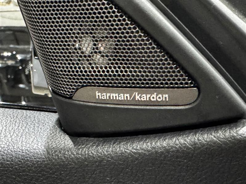 BMW M4 Convertible 2017