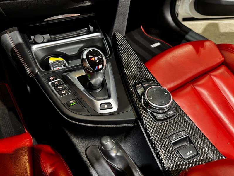 BMW M4 Convertible 2017