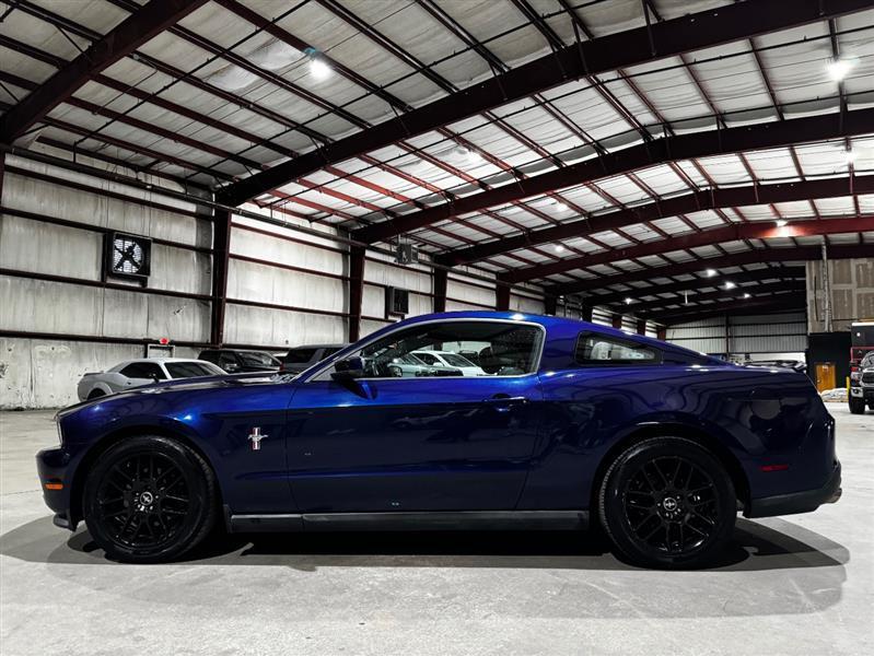 Ford Mustang V6 Coupe 2012