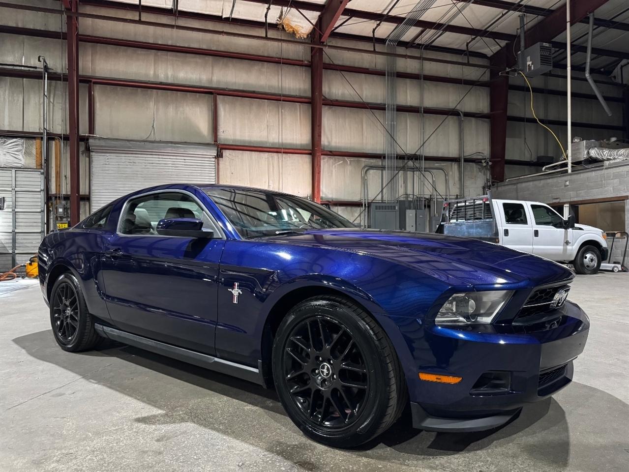 2012 Ford Mustang V6 Coupe