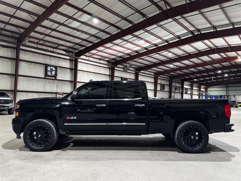 Chevrolet Silverado 1500 LTZ Crew Cab 4WD 2015