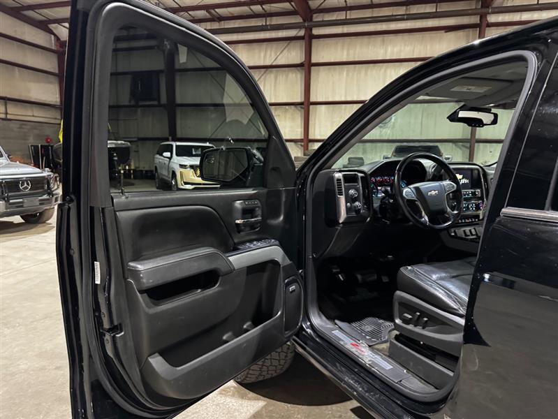 Chevrolet Silverado 1500 LTZ Crew Cab 4WD 2015