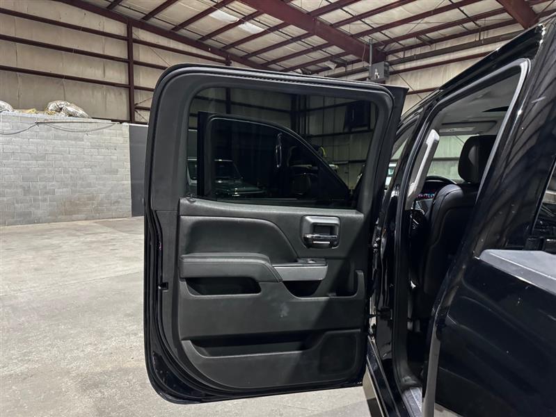 Chevrolet Silverado 1500 LTZ Crew Cab 4WD 2015