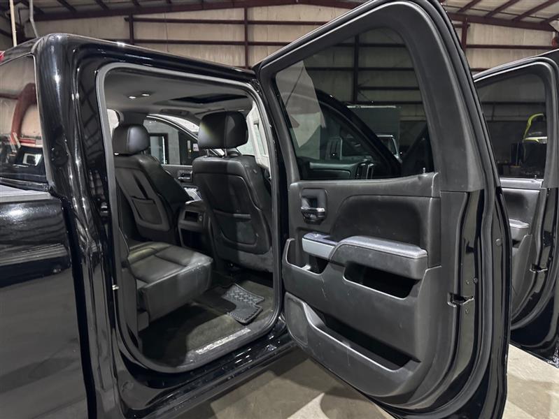 Chevrolet Silverado 1500 LTZ Crew Cab 4WD 2015