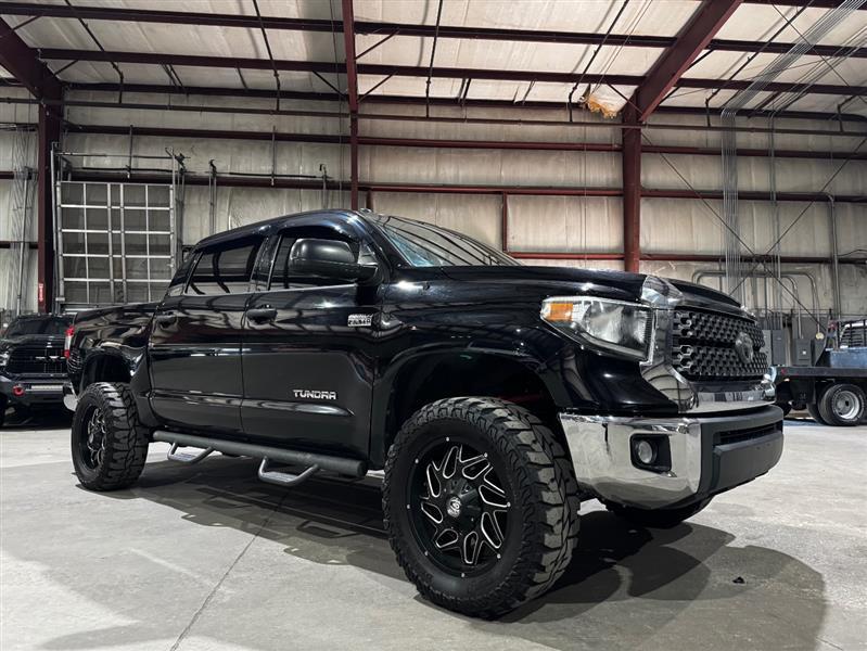 Toyota Tundra SR5 5.7L V8 CrewMax 2WD 2018