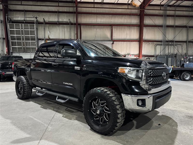 Toyota Tundra SR5 5.7L V8 CrewMax 2WD 2018