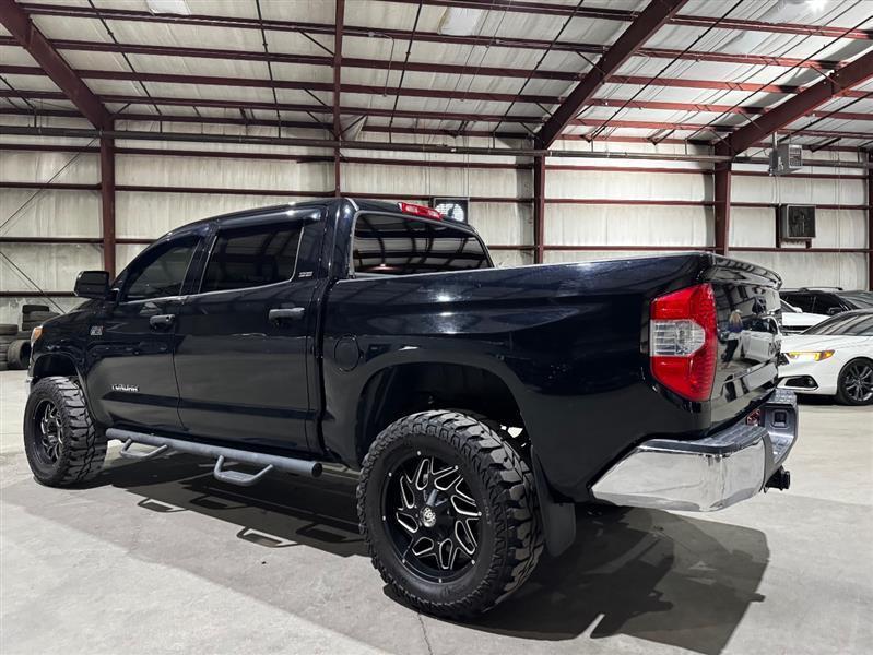 Toyota Tundra SR5 5.7L V8 CrewMax 2WD 2018