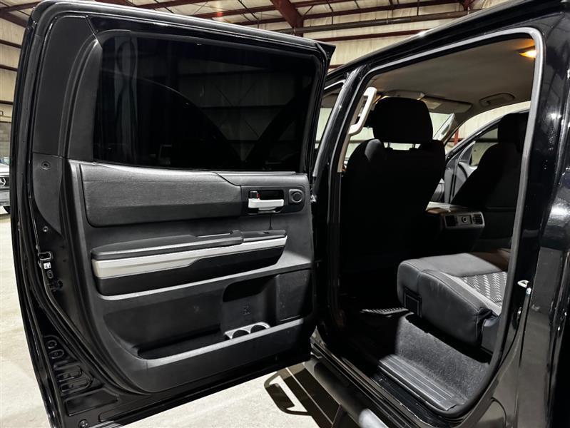 Toyota Tundra SR5 5.7L V8 CrewMax 2WD 2018