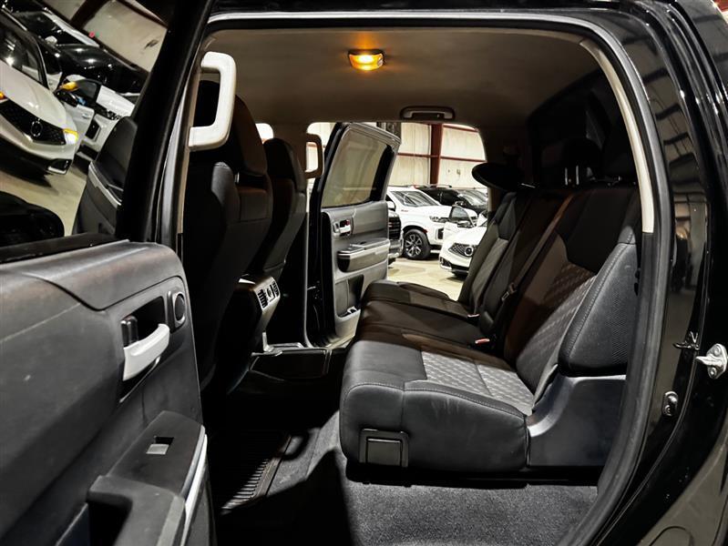 Toyota Tundra SR5 5.7L V8 CrewMax 2WD 2018