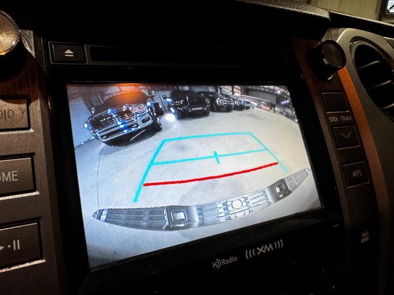 Toyota Tundra SR5 5.7L V8 CrewMax 2WD 2018