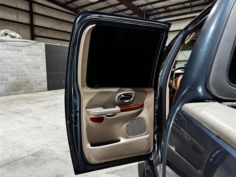 Ford F-150 XLT SuperCrew 4WD 2003