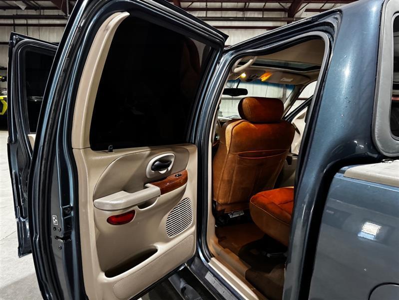 Ford F-150 XLT SuperCrew 4WD 2003